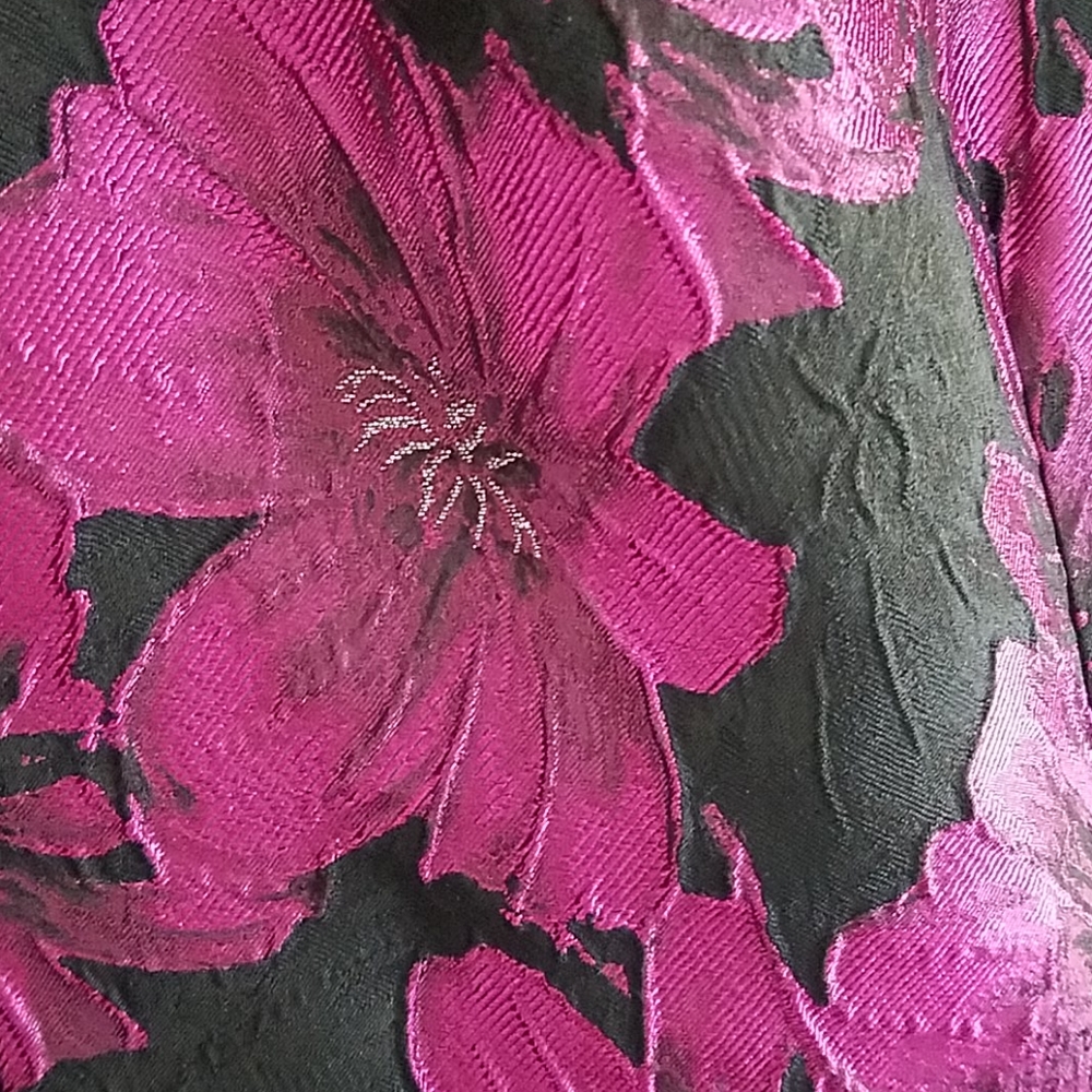 Floral Brocade A line V Neck Cocktail Dress - Picture 5 of 5